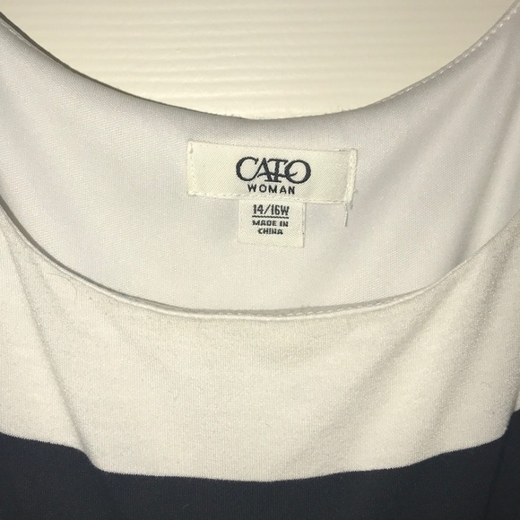 Red Black And White Maxi Dress - Picture 2 of 2